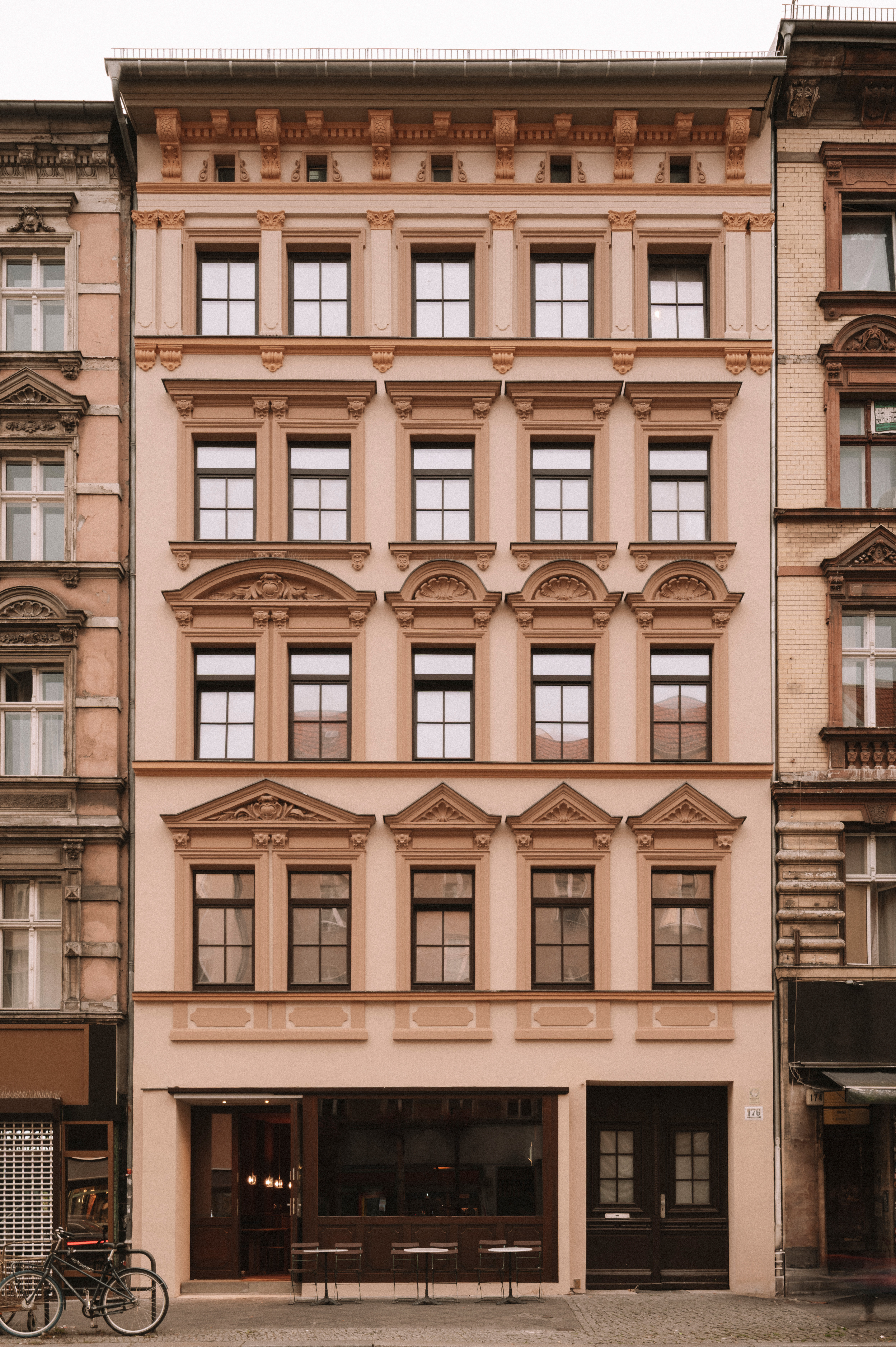 KMS-Berlin, Revitalisierung eines denkmalgeschützten MFH